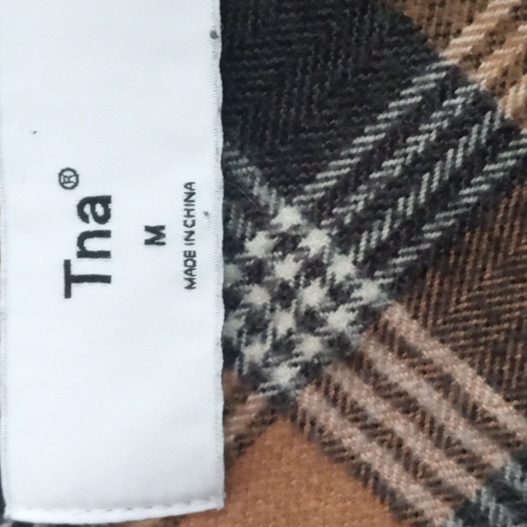 TNA Aritzia Plaid Flannel shirt Size M - Picture 5 of 8